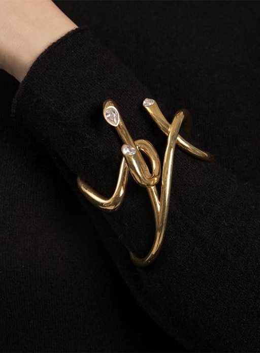 jewelry design "calligraphy"