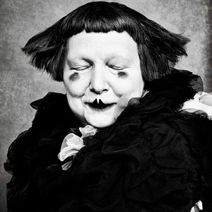 Lynn Yaeger